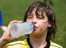 این روزها گرمازدگی را جدی بگیرید/ علائم هشداردهنده گرمازدگی