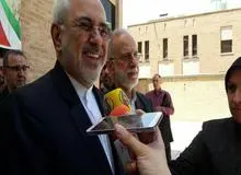 بازدید ظریف از ستاد انتخابات خارج از کشور در وزارت خارجه