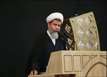 امام جمعه شیراز: باید مراقب شبکه های اجتماعی باشیم 