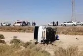 انحراف یک دستگاه مینی‌بوس ۲۴ مصدوم برجا گذاشت