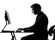 نشستن و آسیب‌هایی برای قلب!