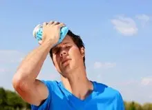 چگونه در روزهای گرم سال خنک بمانیم؟/ ۶ نکته برای آبرسانی و کاهش دمای بدن