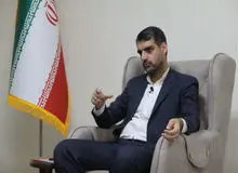 نماینده قم: حضور ایران در NPT مصداق هم پیاز و هم کتک خوردن است