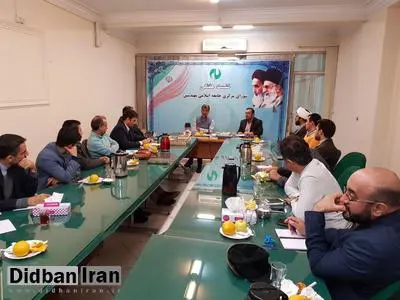 برخی مواقع احساس میکنم اصلاح طلبان اجازه اتحاد به ما را نمیدهند، خیر، اشتباه است این خودی ها هستند که نمی گذارند ما اصول گرایان یک حزب کامل و فراگیر شویم