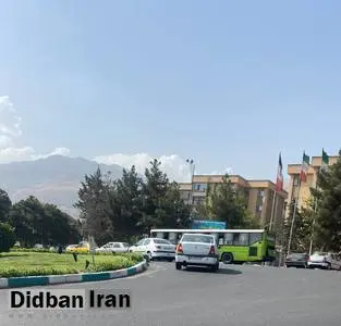 اتوبوس‌های شهرداری تهران در شهرک محلاتی ‏جهت انتقال مردم به مصلی تهران؛ ‏همایش حامیان جلیلی+عکس 