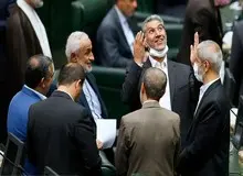 آیا مجلس یازدهم به کاهش اختیارات خود رای می دهد؟/طرح هایی که مجلس را نمایشی می کند