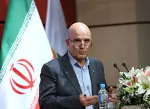 برخی بدهکاران آزاد شدند تا اموالشان رابه پول تبدیل کنند/ پول بلااستفاده نداریم وام بدهیم
