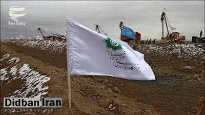 کیهان: چرا روحانی وزرای خود را از قرارگاه خاتم سپاه پاسداران نمی آورد؟