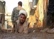  ۱۰۰ طلبه به مناطق سیل زده اعزام شدند 