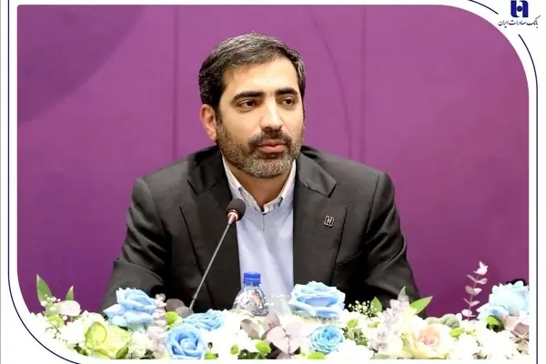 بانک صادرات برای بهبود حاشیه سود پتروشیمی ابزارهای نوین در اختیار دارد