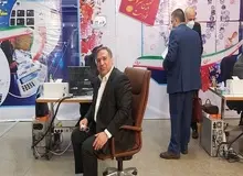 نطق جالب نامزد انتخابات ریاست جمهوری/ من آسمان ابری را دیدم؛ تنها کسی که می تواند آفتاب را بیاورد «شمس» است؛ شمس الدین حسینی