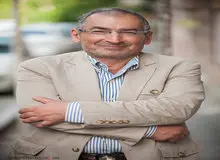 کنایه توئیتری زیباکلام به تلاش احمد‌نژاد برای مهندسی انتخابات ۸۸ /خبری از جوج سورس نیست
