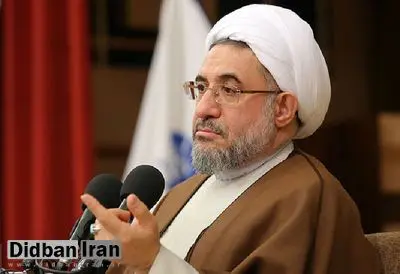 عضو جامعه مدرسین حوزه علمیه قم همه معترضانی که با خیابان آمده اند را محارب دانست/ اراکی : همۀ آنهایی که در اغتشاشات شرکت کردند حتی آن کسانی که مستقیماً قتل انجام نداده باشند؛ شرعاً محارب، مفسد و یاغی به حساب می‌آیند