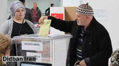 رای گیری تغییرات قانون اساسی ترکیه در هلند آغاز شد
