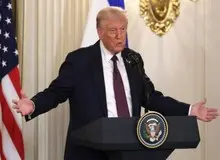 ترامپ: روسیه با فرستادن زیردریایی هسته‌ای ما را تهدید کرده است