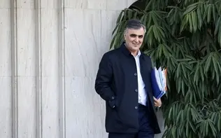 فرزین: سکه بیشتری به بازار عرضه خواهیم کرد/ نرخ طلا به دلیل افزایش قیمت جهانی هم بالا می‌رود