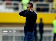 یحیی گل‌محمدی در فرودگاه مشهد: فعلا در پدیده می‌مانم