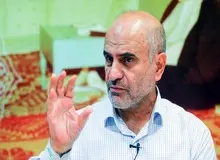 یک اقتصاددان: زمزمه هایی درباره قیمت سوخت و حامل های انرژی به گوش می‌رسد/ همواره در پیچ خطرناک کنونی به سر می‌بریم