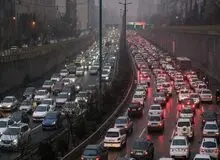 ترافیک سنگین شب یلدا تهران را تقریبا قفل کرد + عکس