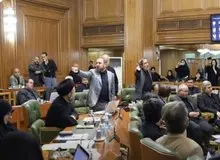 حمله ارگان رسانه ای سپاه به اعضای مخالف زاکانی در شورای شهر