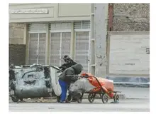 زباله‌گردی در اهواز «خانوادگی» شده است