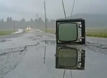 صداوسیما مردم را تشنه نگه می‌دارد
