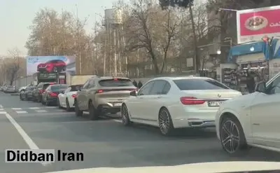 صف طولانی خودروهای لوکس برای خرید بنزین ۸۰ هزار تومانی/جزییات