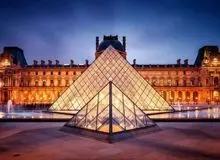 دزدان جواهرات لوور تنها ۳۰ ثانیه قبل از رسیدن پلیس گریختند