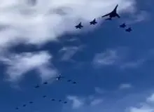 ببینید: اسکورت جالب هواپیمای نانسی پلوسی در سفر به تایوان+فیلم 