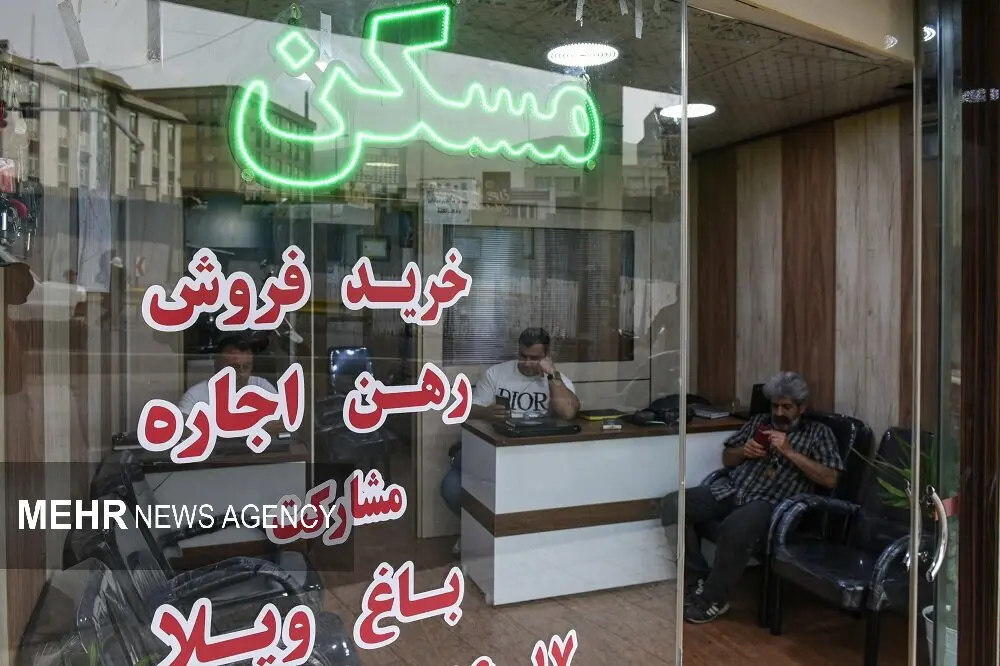 وضعیت بازار مسکن تا پایان سال/ سیگنال دلار به قیمت مسکن می‌رسد؟