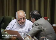 محمدجواد حق شناس با توصیه چه کسی از حضور در هیات رئیسه انصراف داد؟
