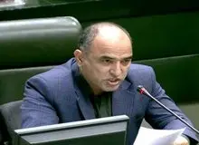 انتقاد تند یک نماینده مجلس از اظهارات همتی و میرسلیم/ عده‌ای در داخل با اظهارنظرهای بیجای خود به نظام ضرباتی می‌زنند