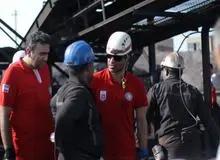  زنده بودن یکی از کارگران محبوس شده معدن در طبس کذب است