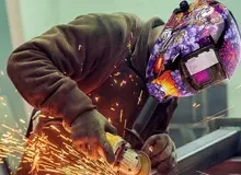 ویژگی های ماسک جوشکاری اتوماتیک و مزیت استفاده از آن