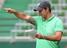 نام یکی از گزینه‌های جانشینی کی‌روش لو رفت
