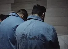 دختر18ساله با پرت کردن خود از خودرو، از آزار مسافرکش نجات یافت/حفظ شماره تلفن،مجرم را گیر انداخت