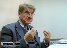 صالح نیکبخت به نمایندگی از خانواده مهسا امینی جایزه ساخاروف را دریافت کرد