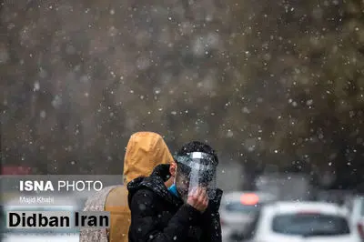 آسمان فردا شب تهران برفی و بارانی است
