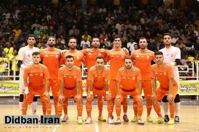 مس برد و صدرنشین ماند