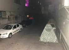 چادرخوابی همراهان بیماران بیمارستان کودکان تهران+عکس