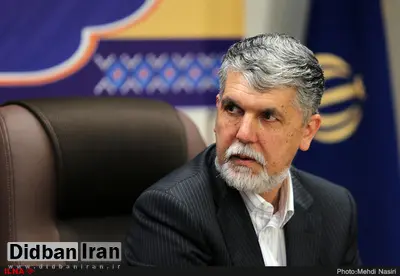 وزیر ارشاد: هفته آینده حدود ۱۰ هزار تن کاغذ از گمرک ترخیص میشود
