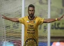 «استقلال» از اولین خرید خود رونمایی کرد