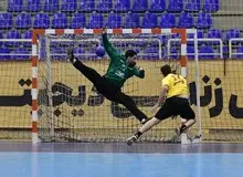 سپاهان با برتری در شهرآورد هندبال صدرنشین ماند