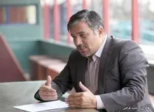 تاجرنیا: رسانه ملی نقش خود را بی طرفانه اعمال نکرده است/ دو قطبی بودن فی نفسه دارای اشکال نیست