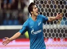 سردار آزمون راهی ناپولی شد
