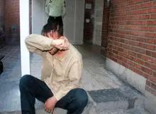 پسر ۱۷ ساله‌ام با دختر ۱۵ ساله‌ای رابطه دارد و حاصل این دوستی بارداری آن دختر است