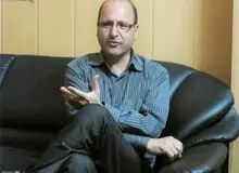 فعال سیاسی اصولگرا: بزرگ‌ترین براندازی از دید نظام، همین بی‌حجابی است