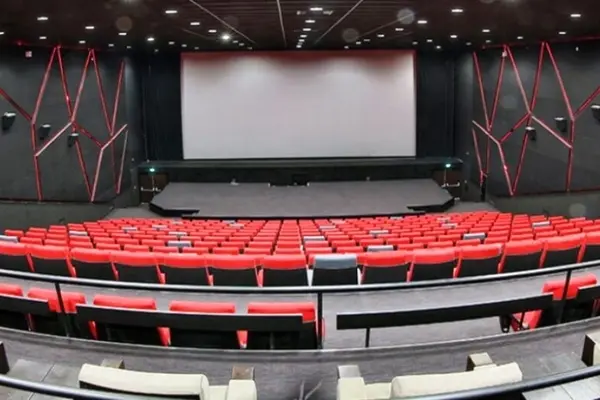 بلیت سینما چقدر گران‌ می‌شود؟