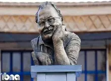 سردیس «زان قوکاسیان» در اصفهان را آتش زدند