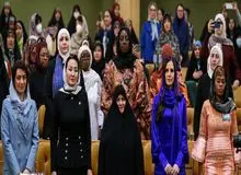 دورهمی پر خرج همسر رئیس جمهور برای زنان دُوَل گمنام!/ هدف از برگزاری همایشی با ۳۰۰ مهمان خارجی چه بود؟
